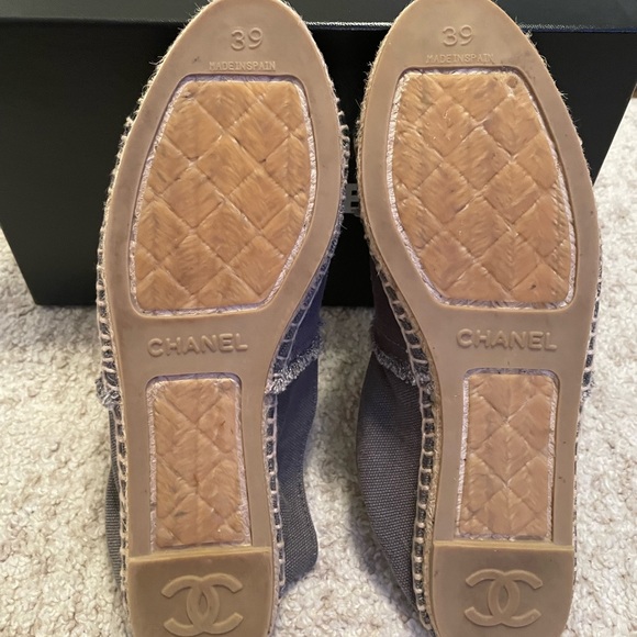 Chanel Espadrilles. Amazing shoe. - Picture 3 of 4